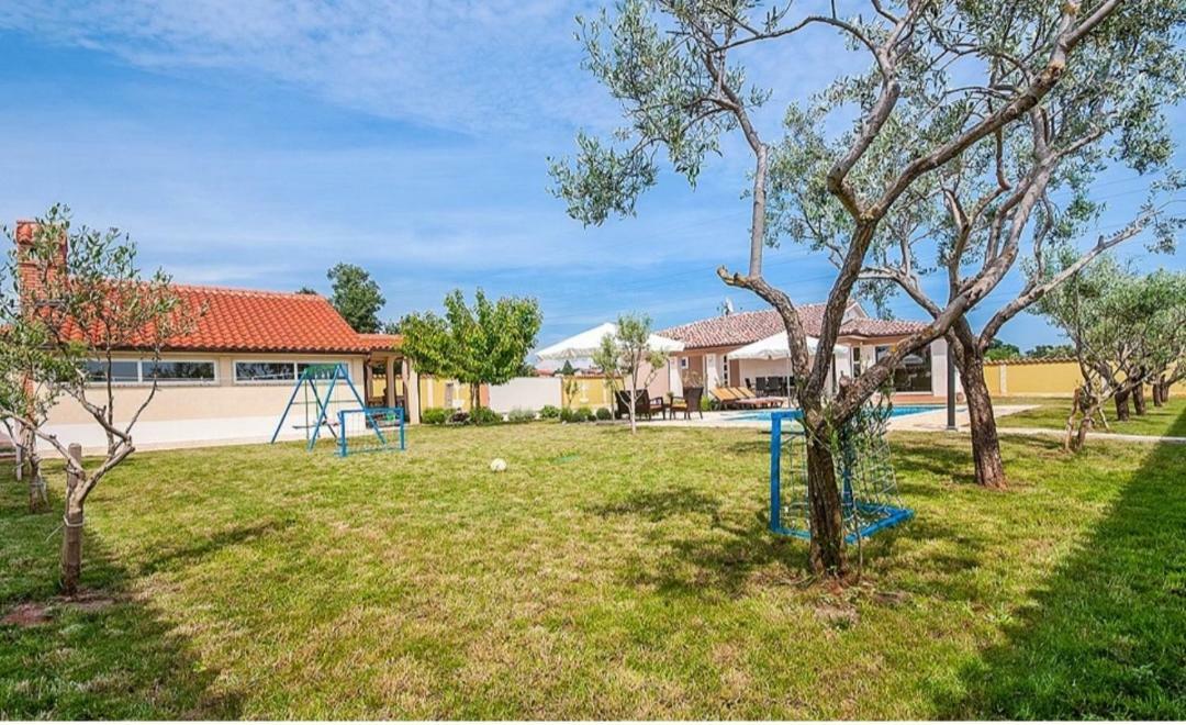 Villa Zafirah PUY Exterior foto