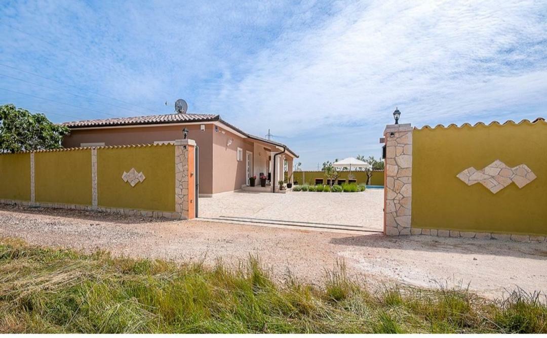 Villa Zafirah PUY Exterior foto