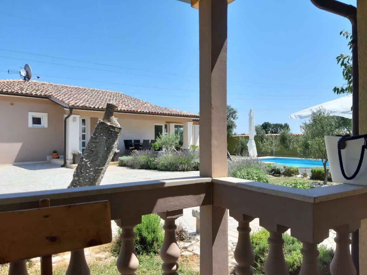 Villa Zafirah PUY Exterior foto